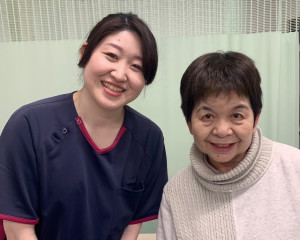 腰痛　笑顔2